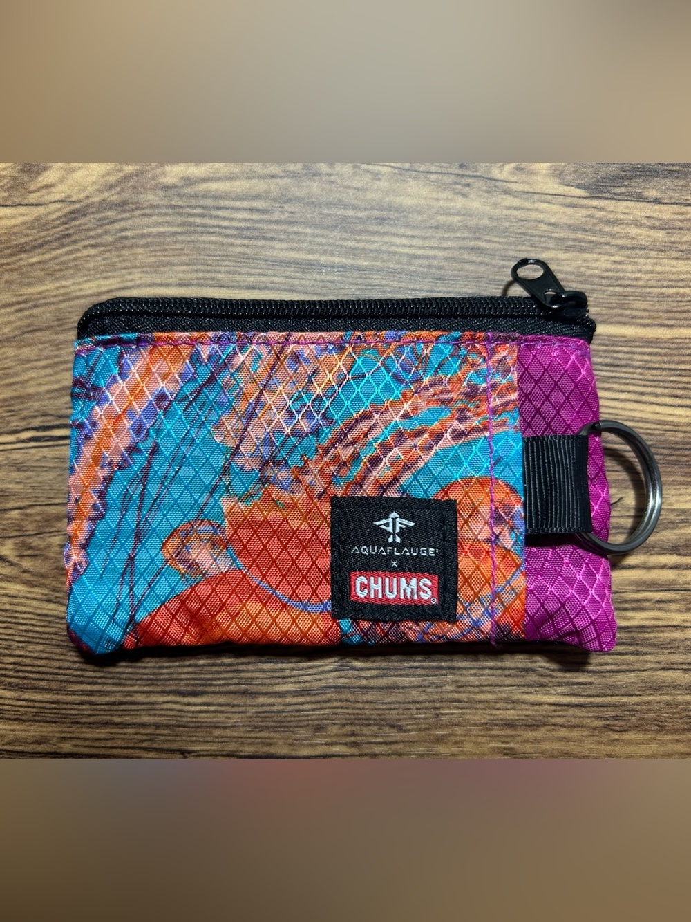 CHUMS x Aquaflauge Teal & Orange Patterned Key & Card Holder